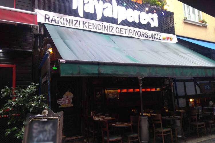 Hayalperest Kadikoy Merkez Istanbul